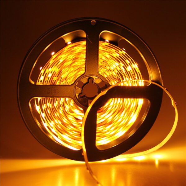 ชุดไฟ LED Strip สีวอร์มไวท์ เชื่อมต่อเพาเวอร์ Adaptorพร้อมใช้งาน - Image 3
