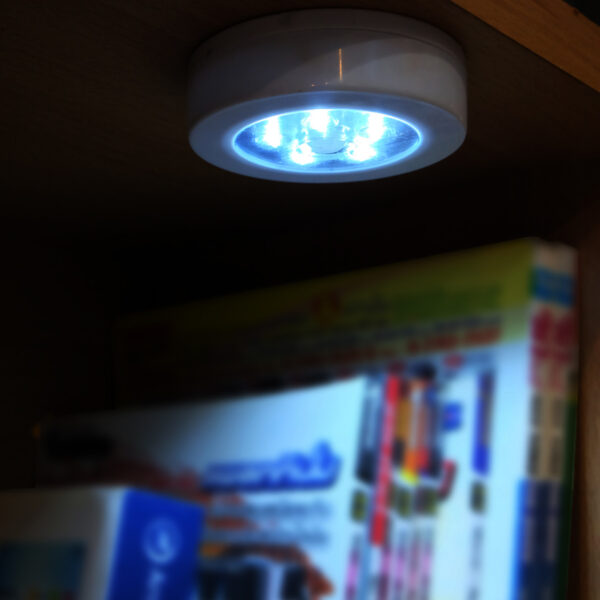 ขายไฟ LED ตรวจจับการเคลื่อนไหวติดผนัง LED Motion Sensor