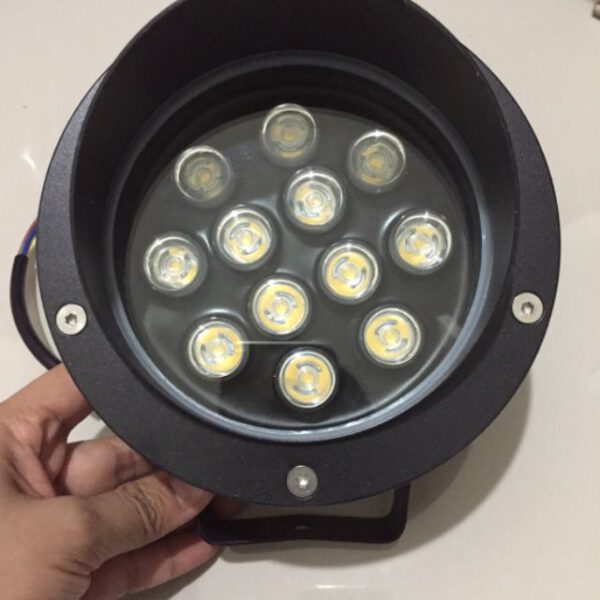 ไฟส่องต้นไม้ 12วัตต์ พร้อมขาปักดิน LED Garden light LED - Image 3